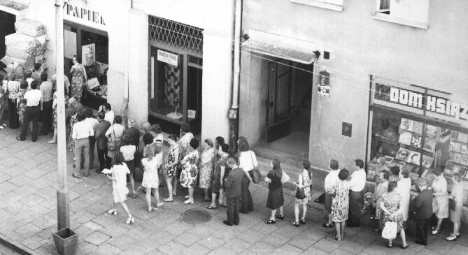No need to queue like it's the 80s in an eastern block country